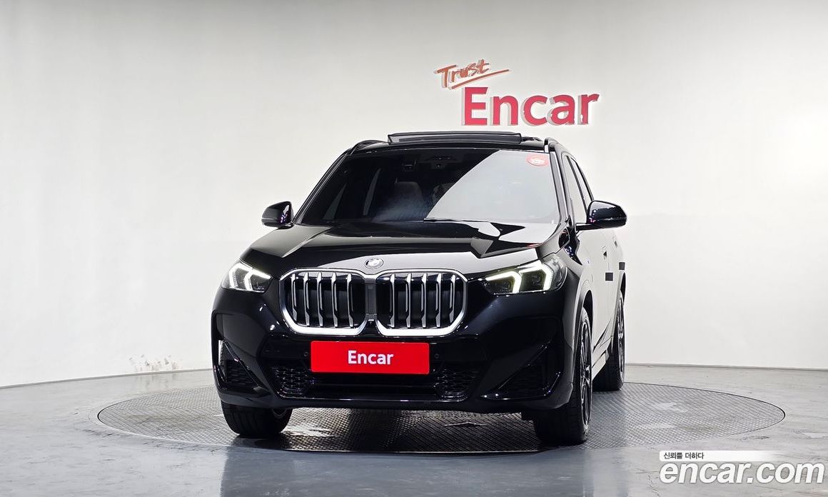 BMW X1 (U11) фото 3
