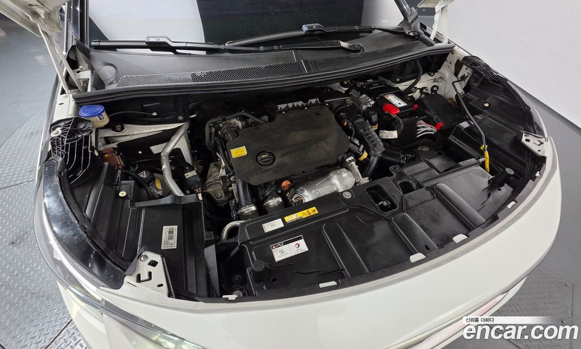 Peugeot 3008 2nd Gen фото 6