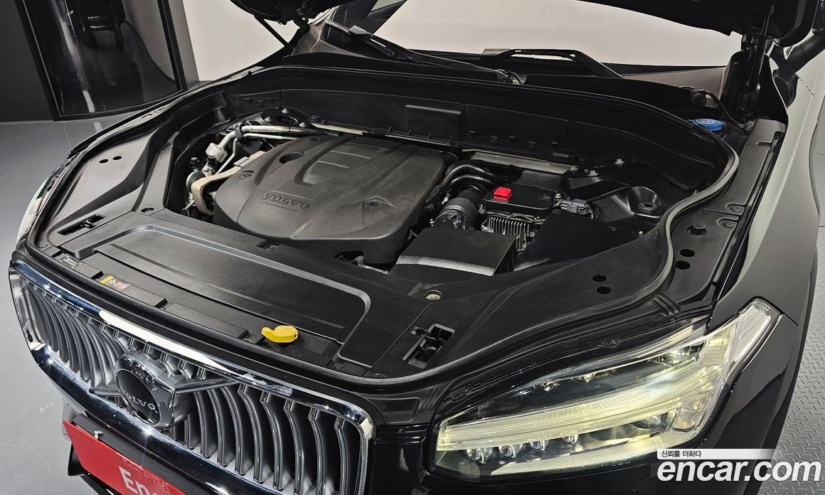Volvo XC90 2nd Gen фото 6