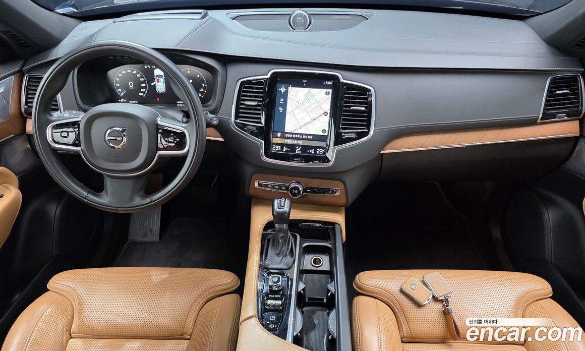 Volvo XC90 2nd Gen фото 7