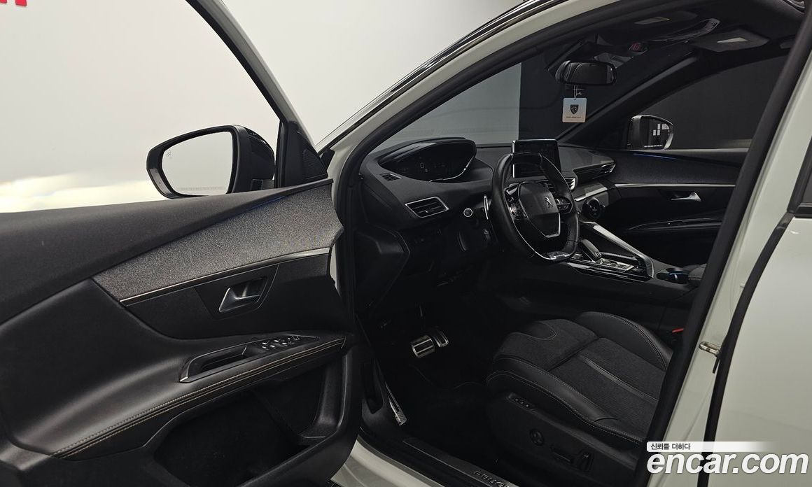 Peugeot 3008 2nd Gen фото 10