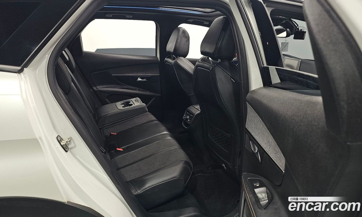 Peugeot 3008 2nd Gen фото 11