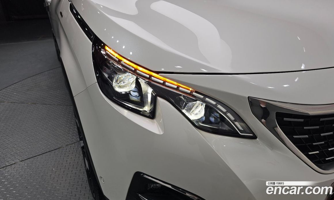 Peugeot 3008 2nd Gen фото 23