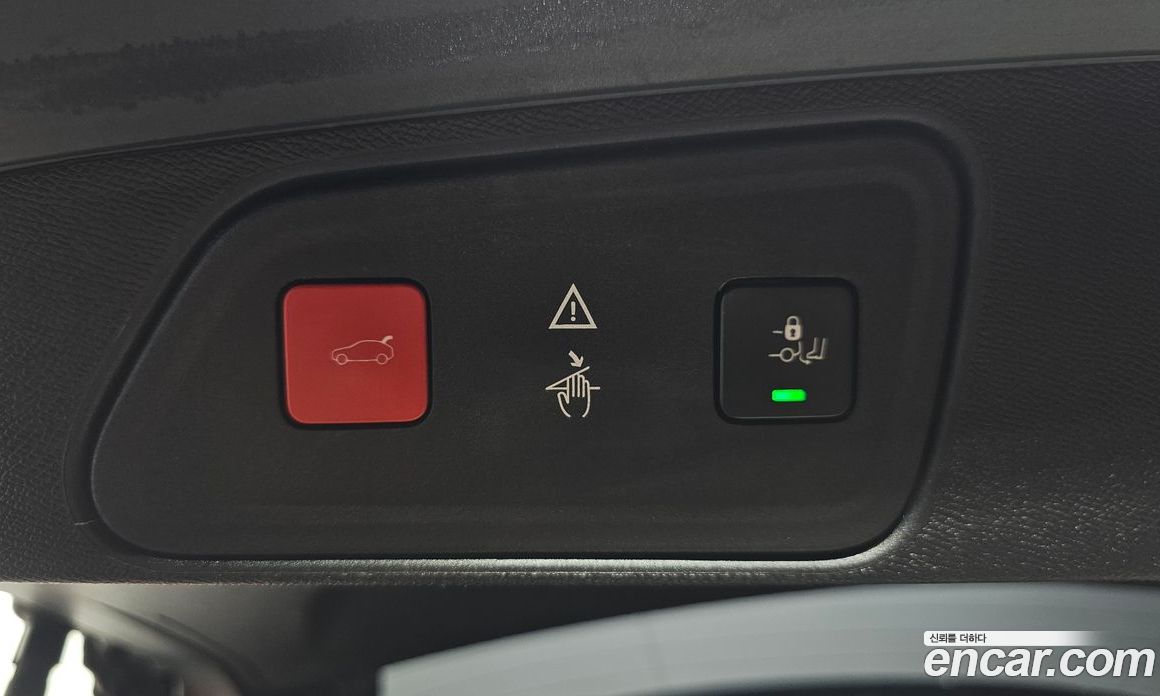 Peugeot 3008 2nd Gen фото 33