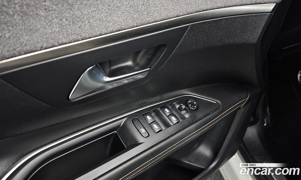Peugeot 3008 2nd Gen фото 34