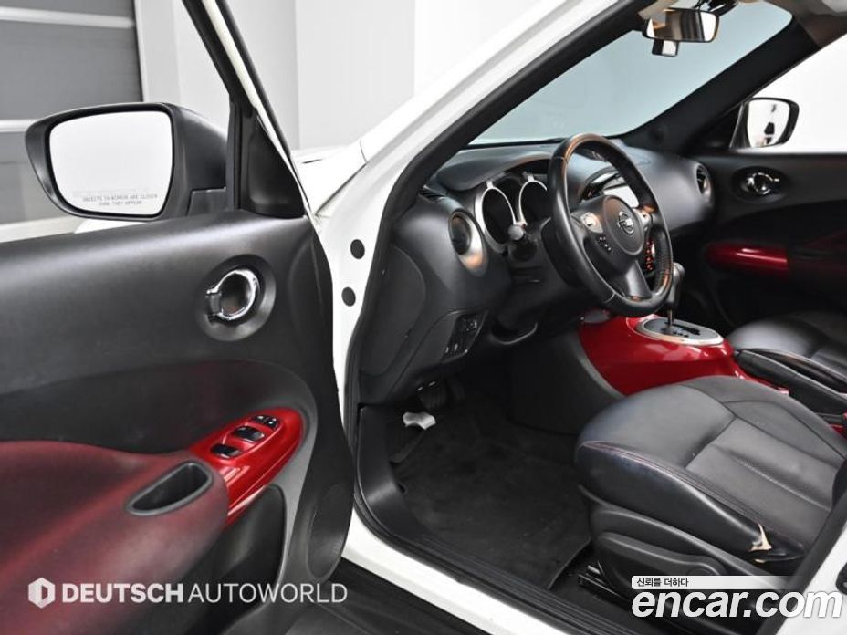 Nissan Juke фото 11