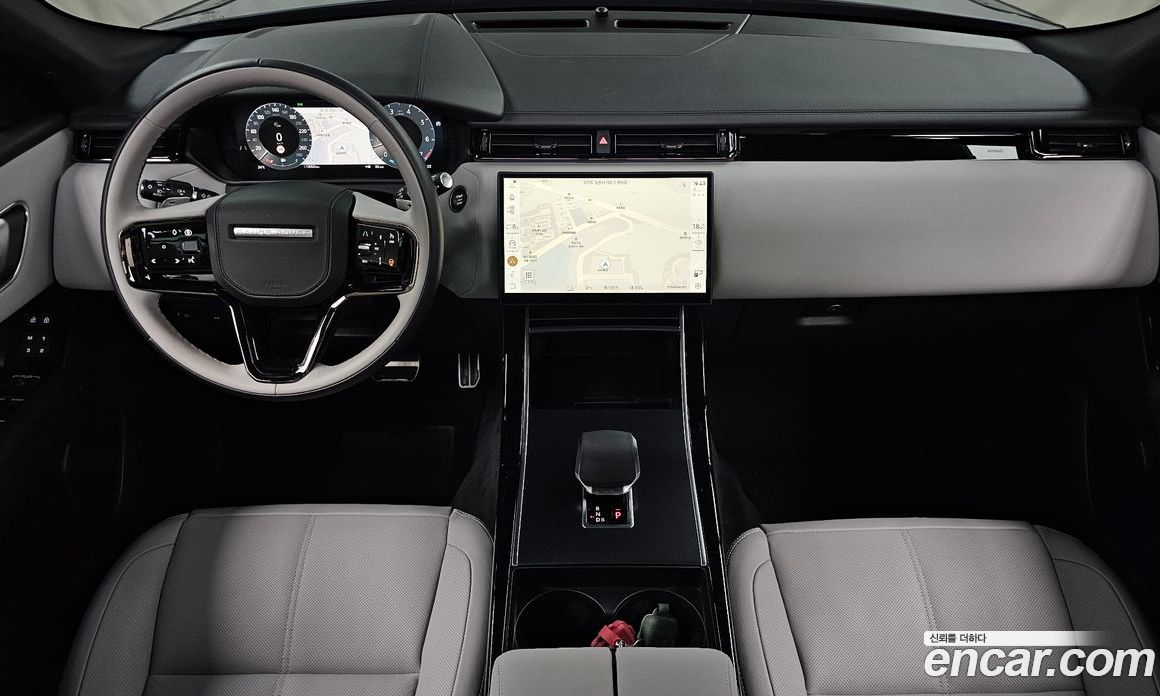 Land Rover Range Rover Velar фото 6