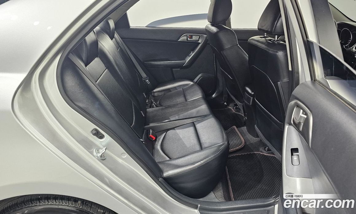 Kia Forte фото 12