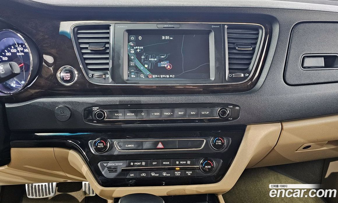 Kia Carnival 3rd Gen Restyling фото 15