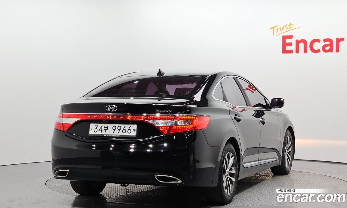 Hyundai Grandeur (HG) фото 2