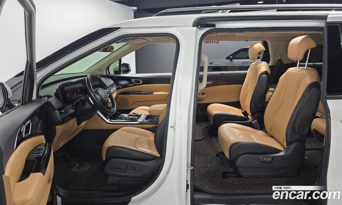 Kia Carnival 4th Gen фото 17
