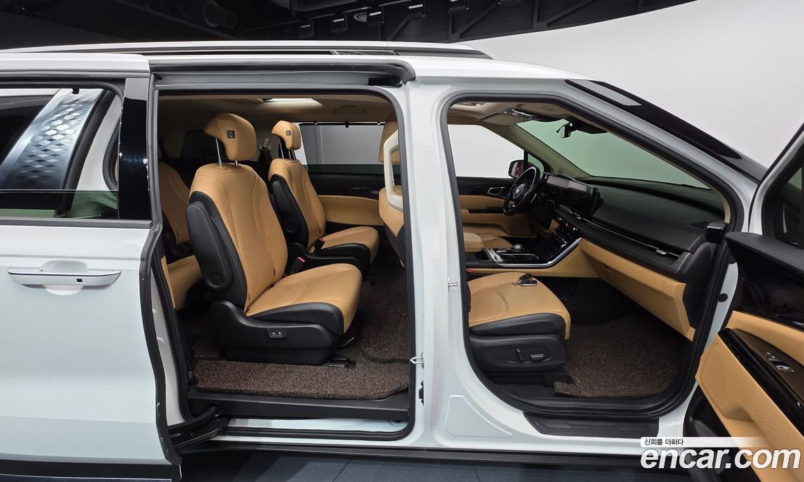 Kia Carnival 4th Gen фото 19