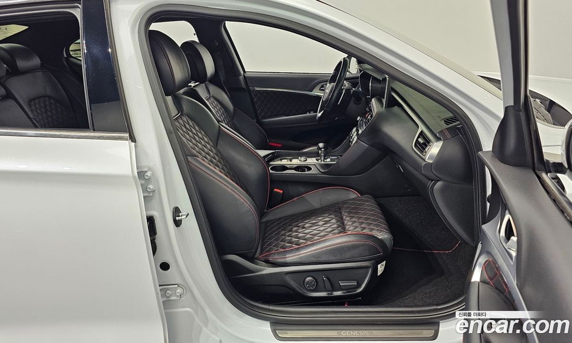 Genesis G70 фото 10