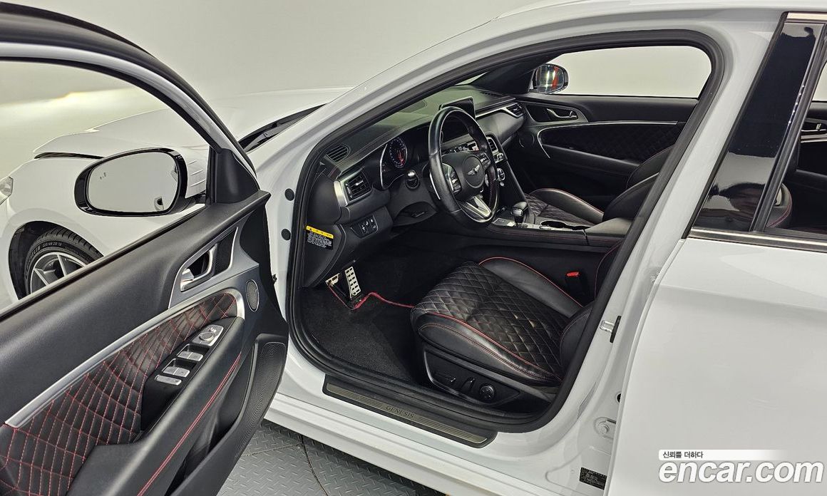 Genesis G70 фото 11