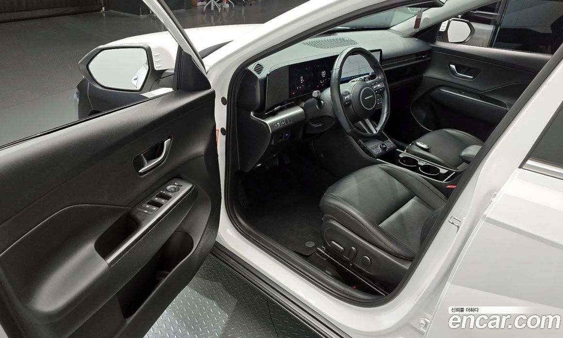 Hyundai Kona (SX2) фото 10
