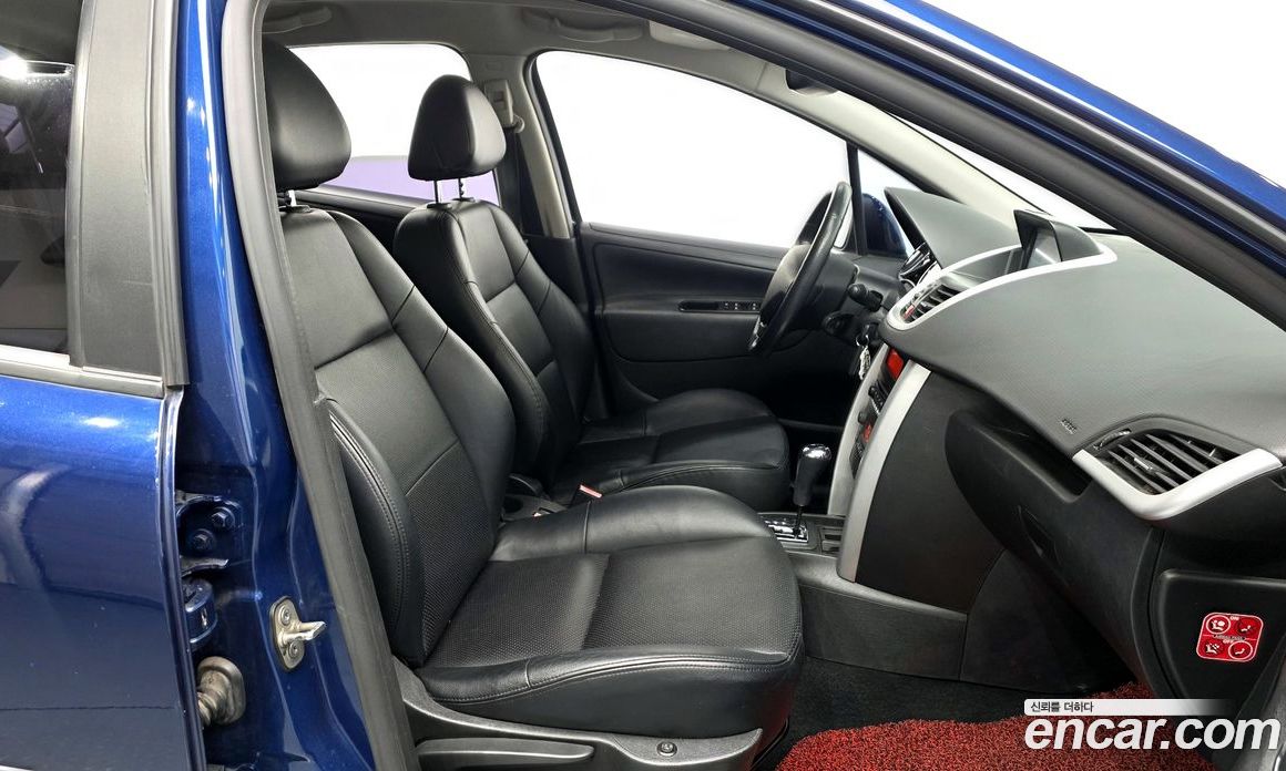 Peugeot 207GT фото 11