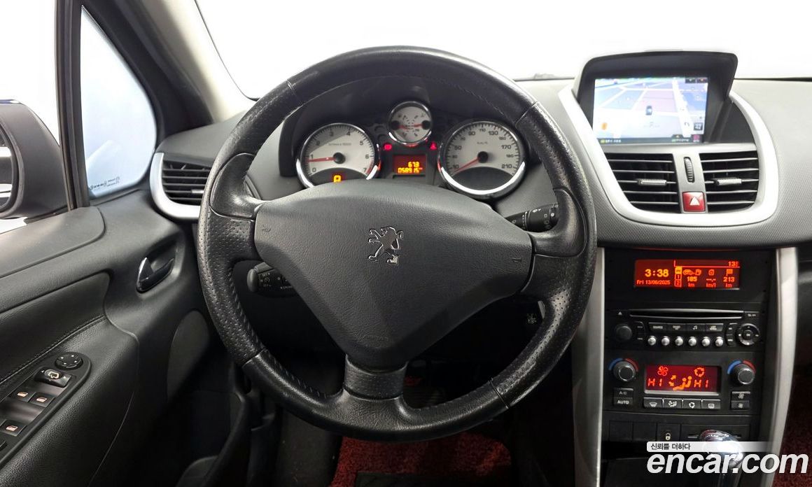 Peugeot 207GT фото 13