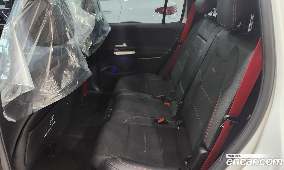 Mercedes-Benz GLB-Class X247 фото 11