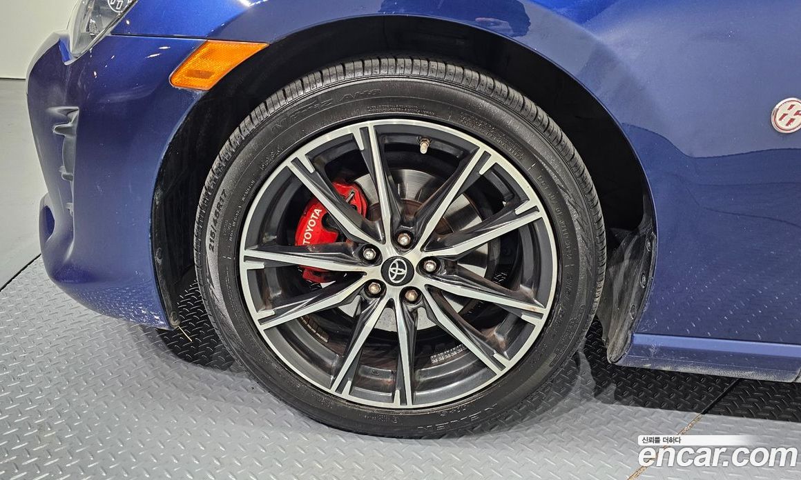 Toyota 86 фото 5