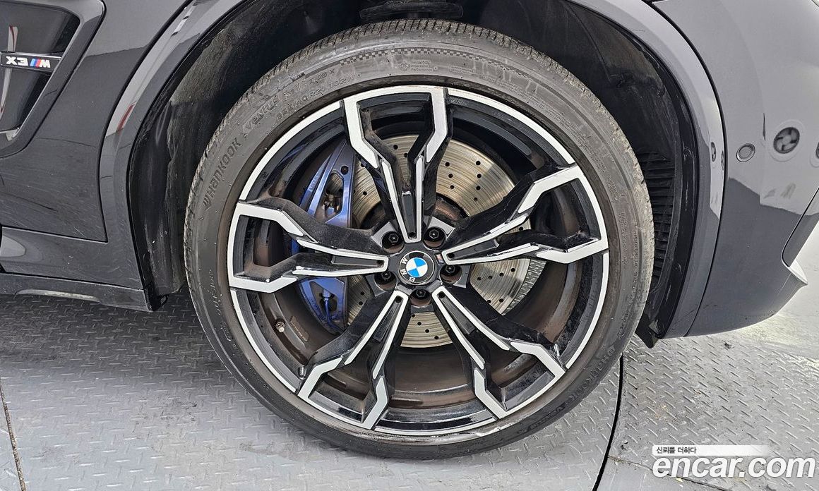 BMW X3M (G01) фото 5