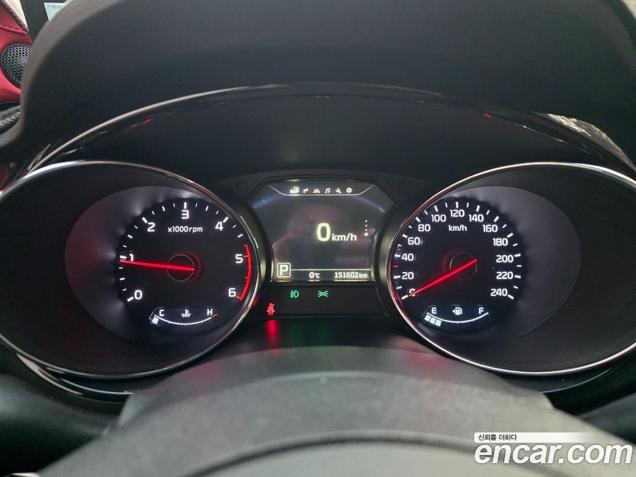 Kia Carnival 3rd Gen фото 10