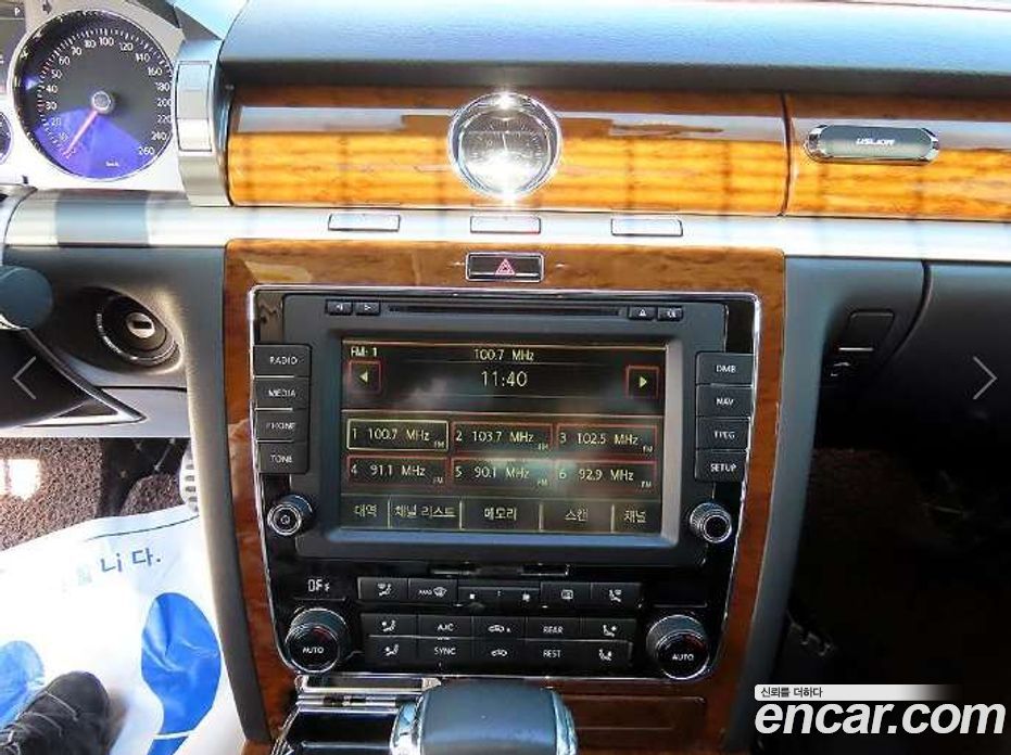 Volkswagen Phaeton фото 15