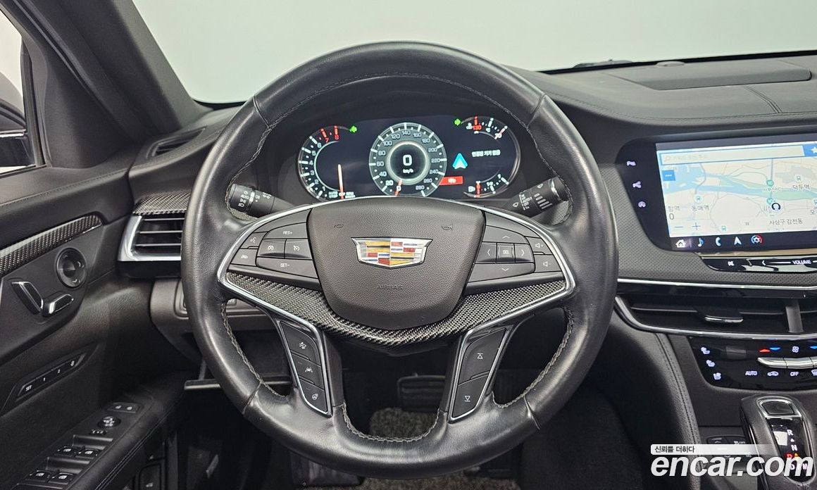 Cadillac CT6 фото 14