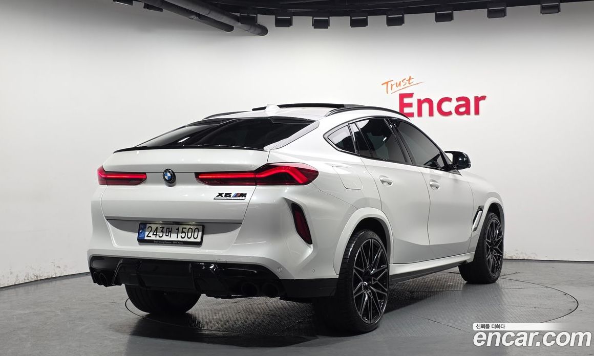 BMW X6M (G06) фото 2