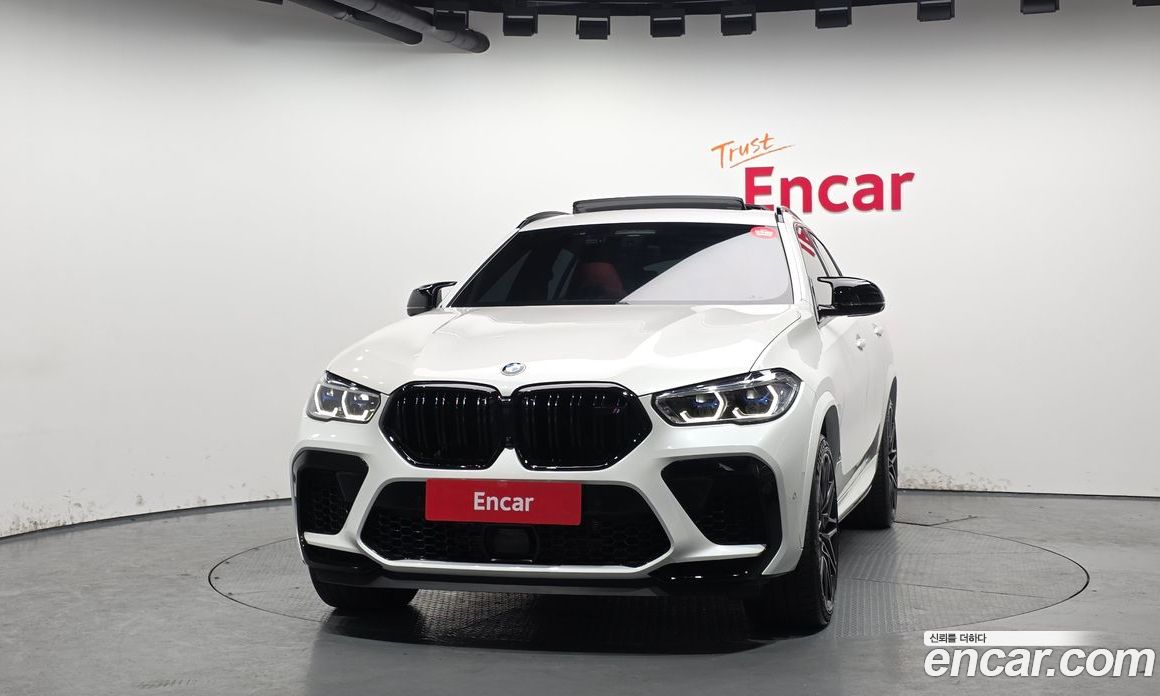 BMW X6M (G06) фото 3