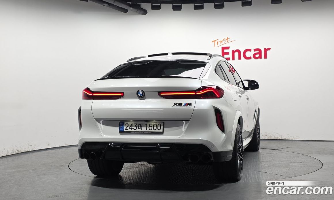 BMW X6M (G06) фото 4