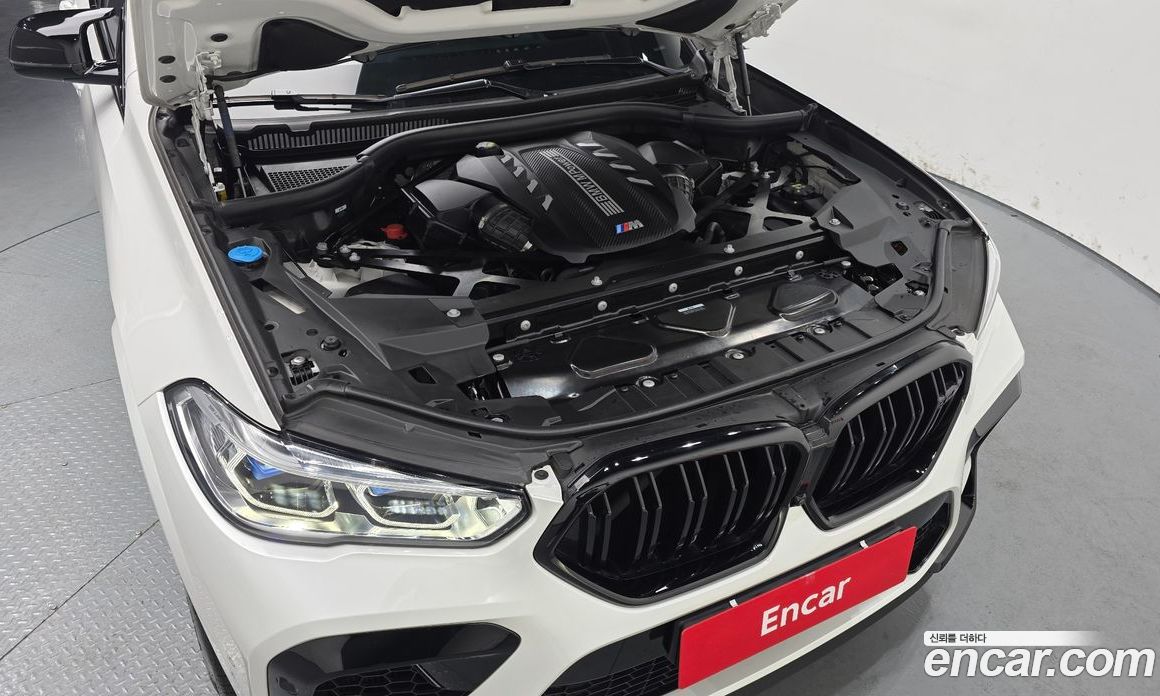 BMW X6M (G06) фото 6