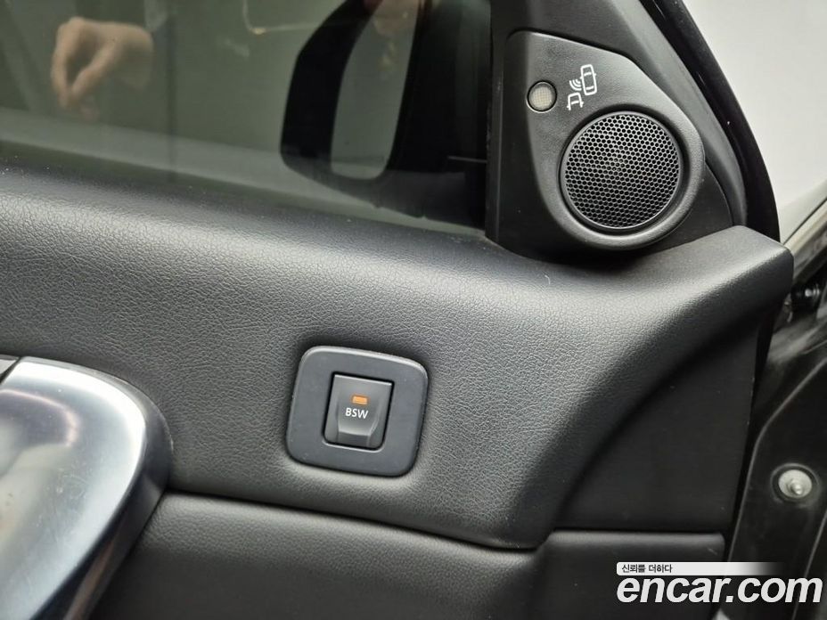 Renault Korea (Samsung) SM7 2nd Gen фото 16