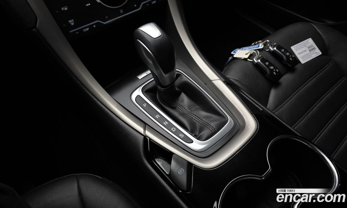 Ford Fusion фото 9