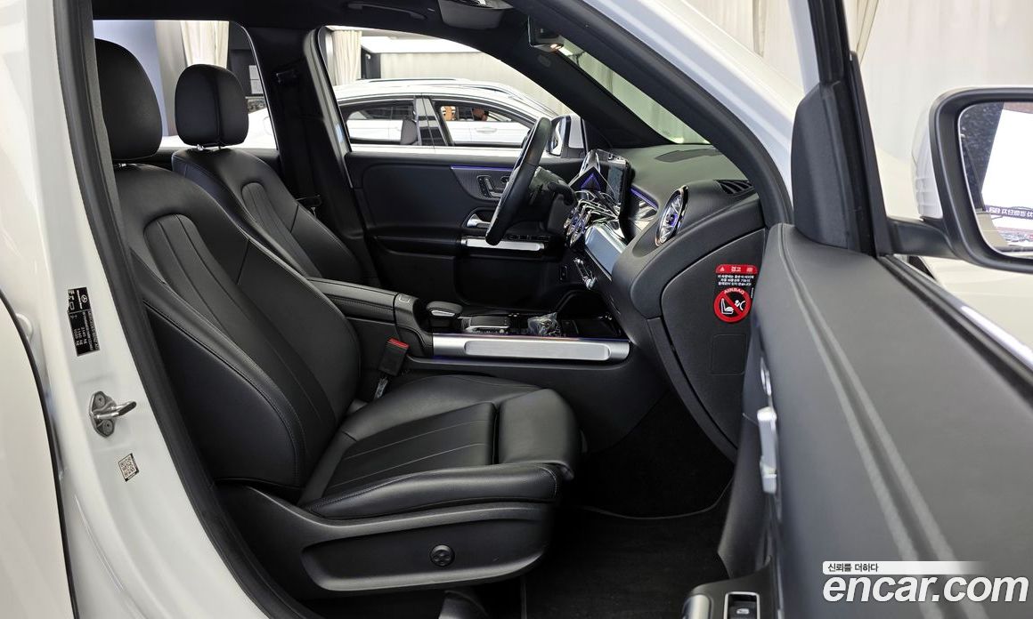 Mercedes-Benz GLB-Class X247 фото 11