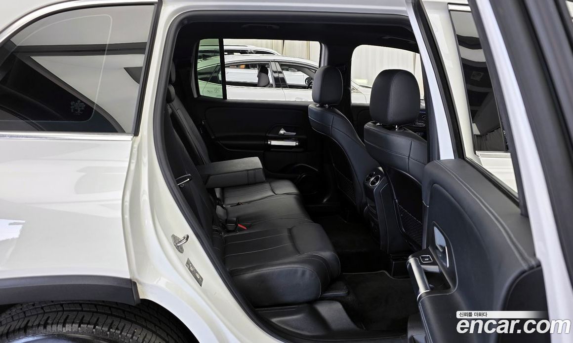 Mercedes-Benz GLB-Class X247 фото 12