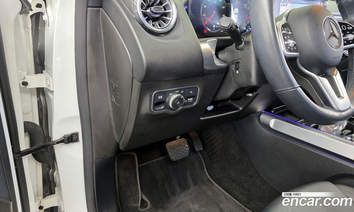 Mercedes-Benz GLB-Class X247 фото 18