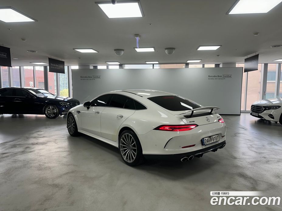 Mercedes-Benz AMG GT фото 2