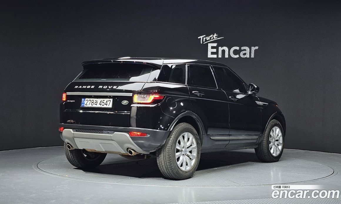 Land Rover Range Rover Evoque фото 2
