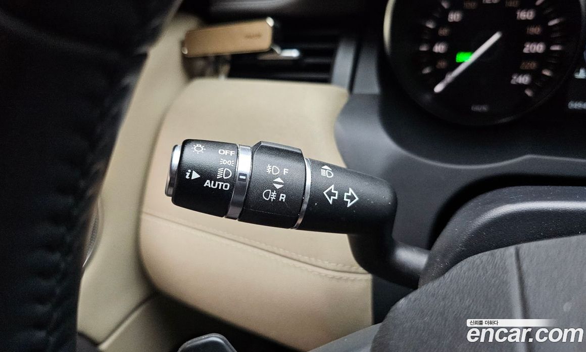 Land Rover Range Rover Evoque фото 30