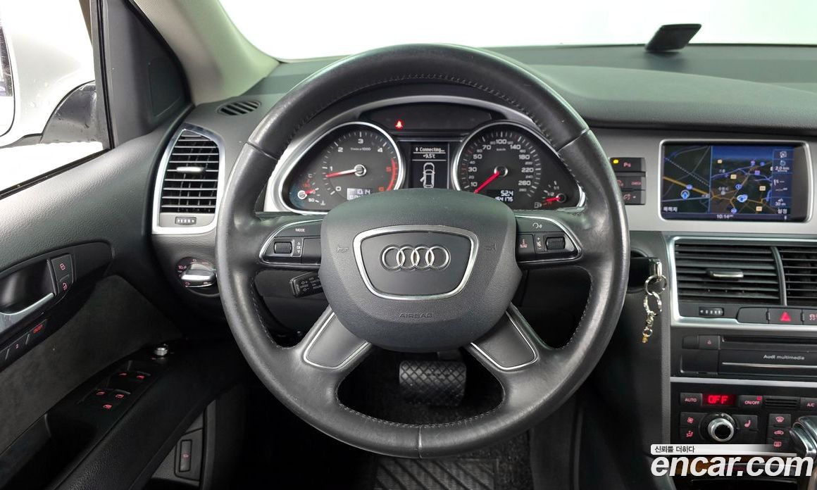 Audi Q7 фото 13