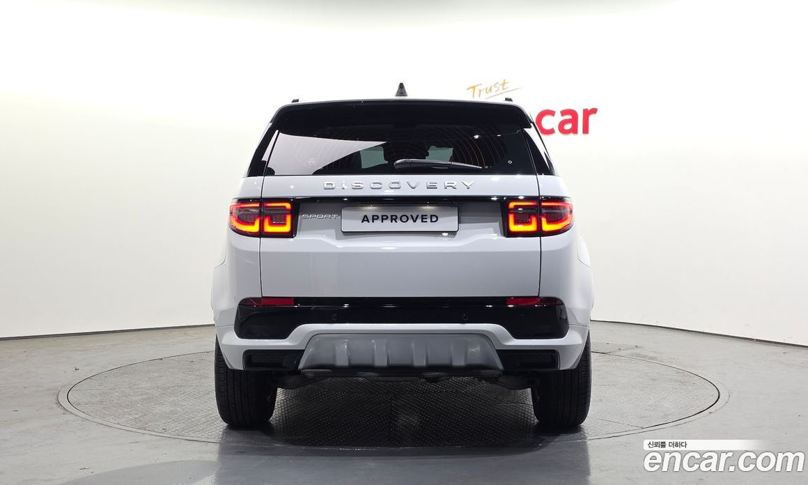 Land Rover Discovery Sport 2nd Gen фото 7