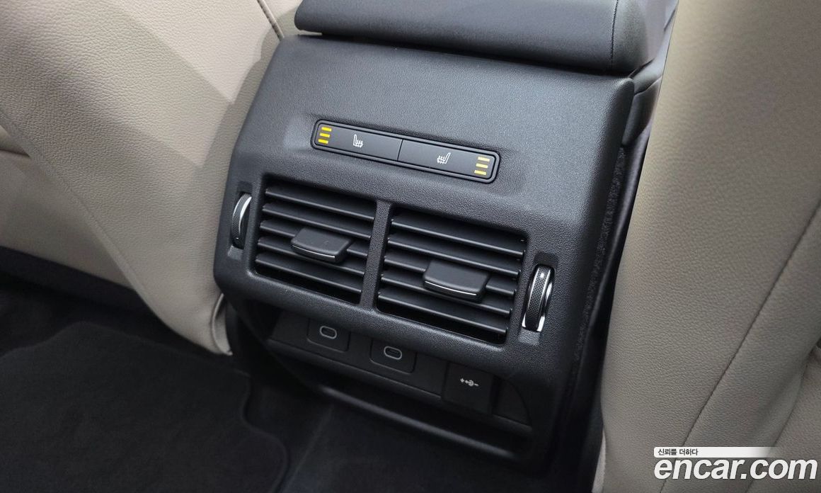 Land Rover Discovery Sport 2nd Gen фото 17