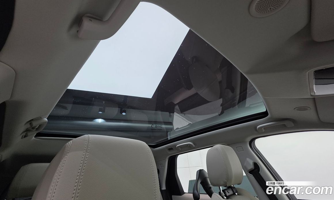 Land Rover Discovery Sport 2nd Gen фото 19