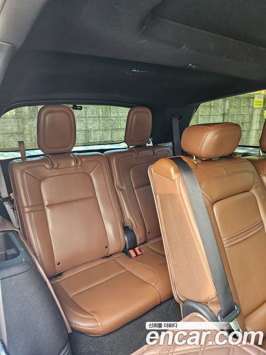 Lincoln Aviator 2nd Gen фото 8