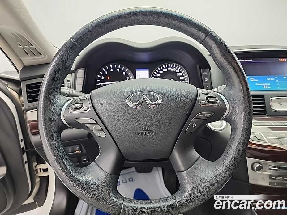 Infiniti M37 фото 9