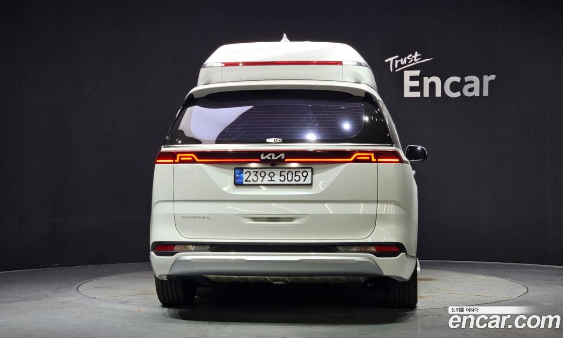 Kia Carnival 4th Gen фото 4
