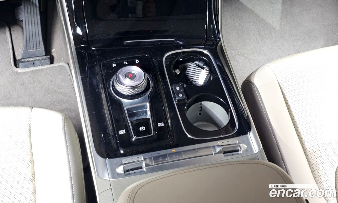 Kia Carnival 4th Gen фото 9
