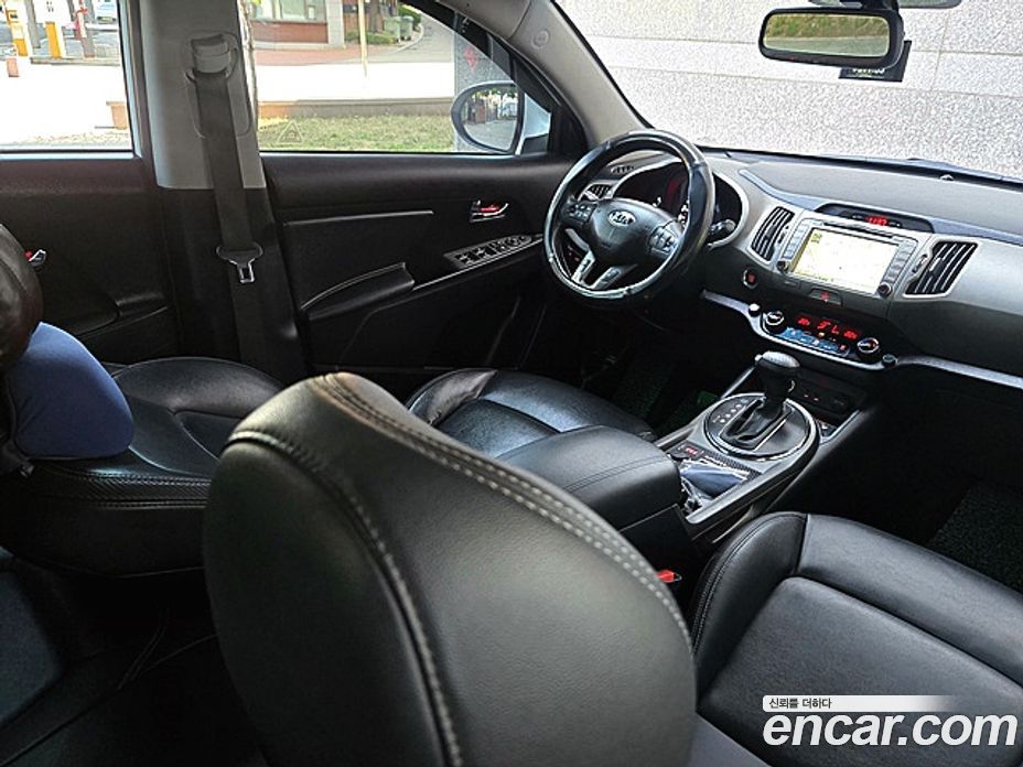 Kia Sportage 3rd Gen Restyling фото 10