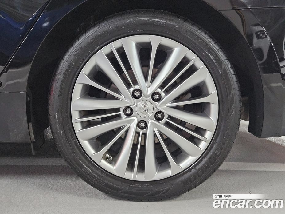 Hyundai Aslan фото 5