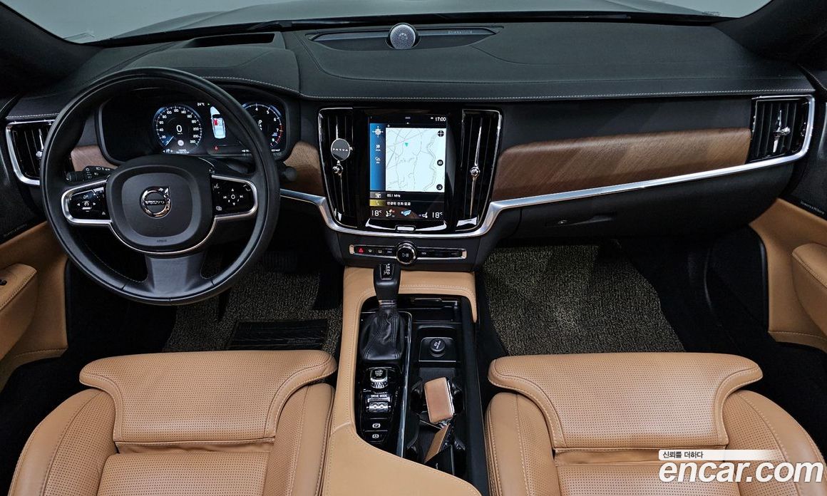 Volvo S90 фото 7